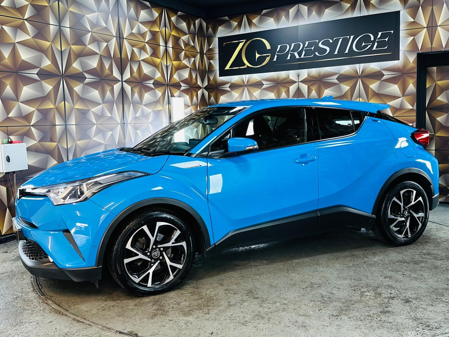 Used Toyota C-HR 2018 for sale - 76072575: Photo 15