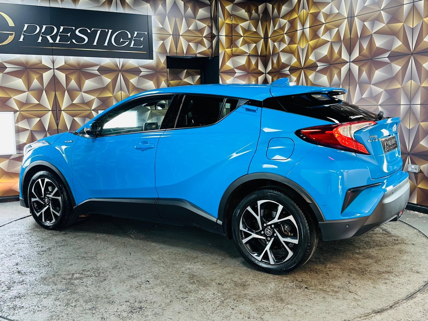 Used Toyota C-HR 2018 for sale - 76072575: Photo 23