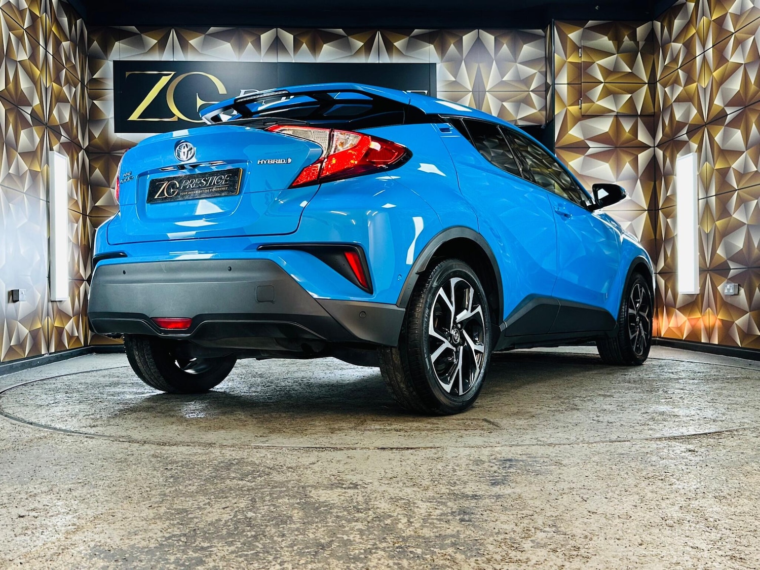 Used Toyota C-HR 2018 for sale - 76072575: Photo 37