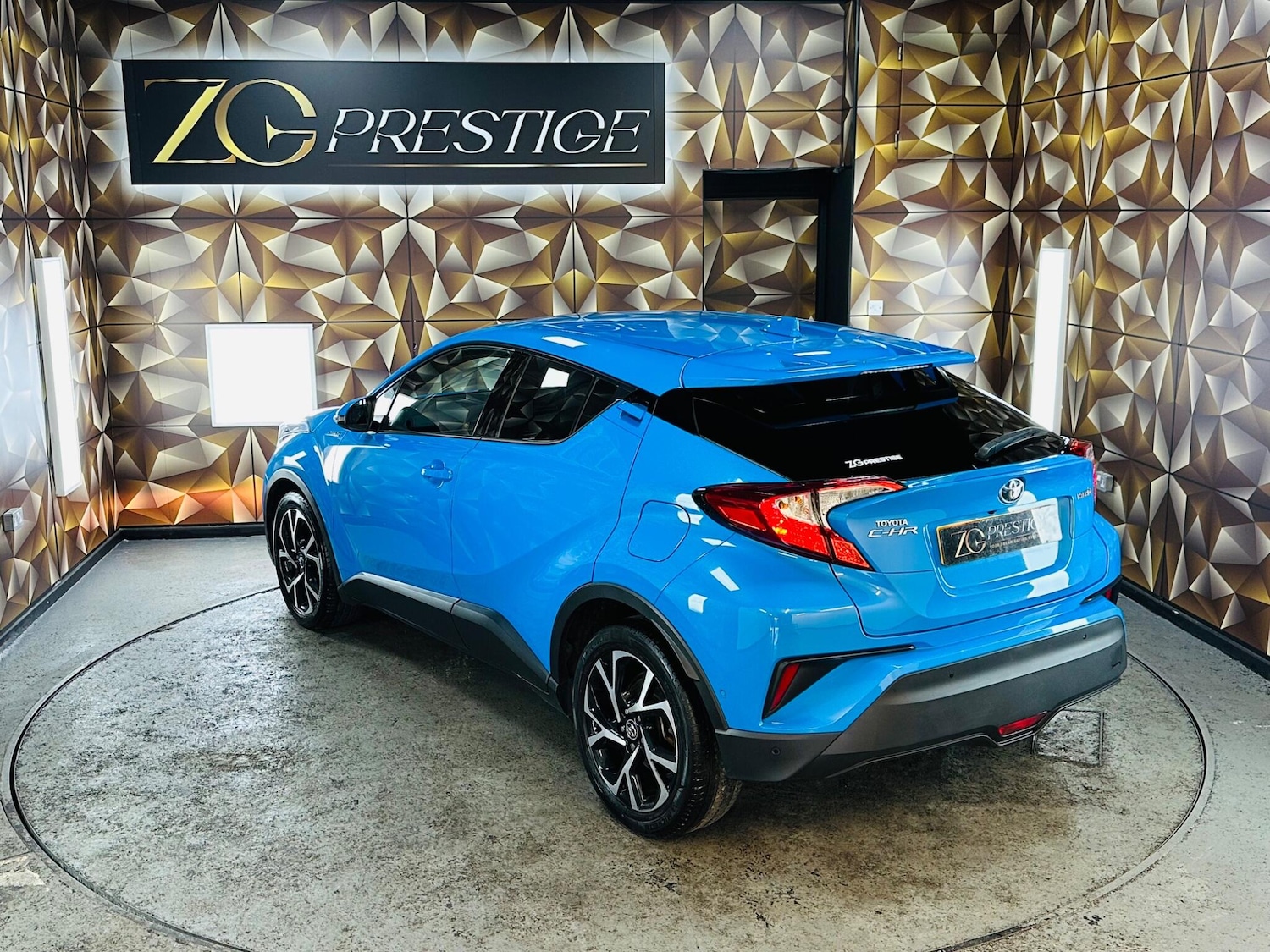 Used Toyota C-HR 2018 for sale - 76072575: Photo 43