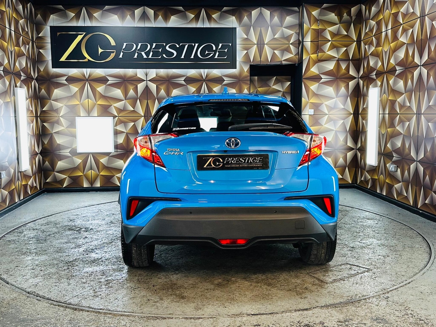 Used Toyota C-HR 2018 for sale - 76072575: Photo 5