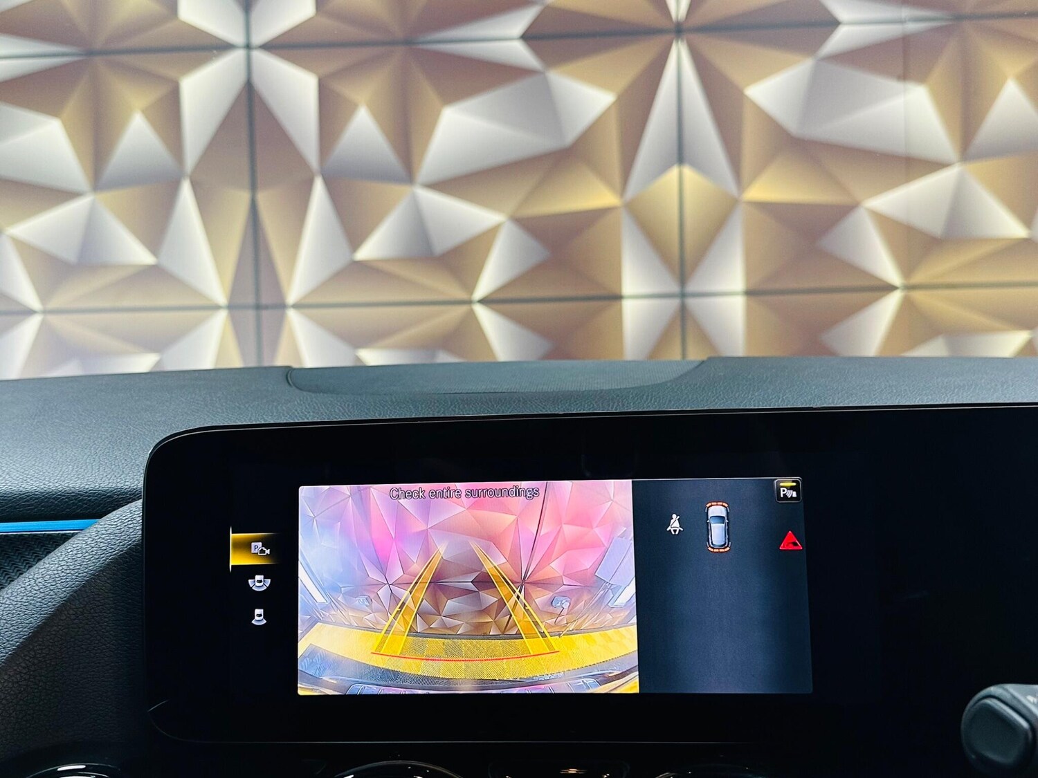 Used Mercedes-Benz GLA 2022 for sale - 77496344: Photo 64