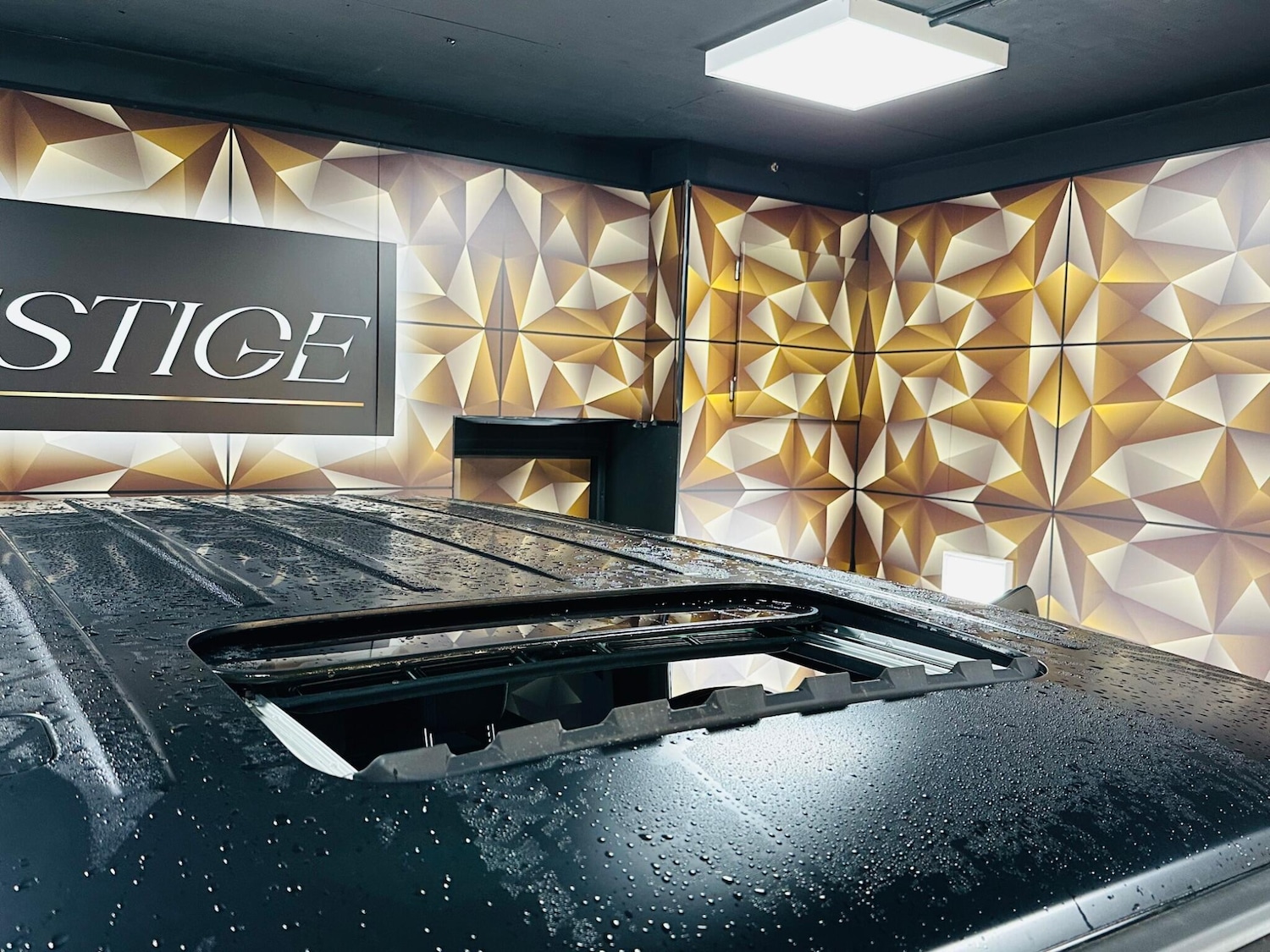 Used Mercedes-Benz G Class 2023 for sale - 77120538: Photo 10