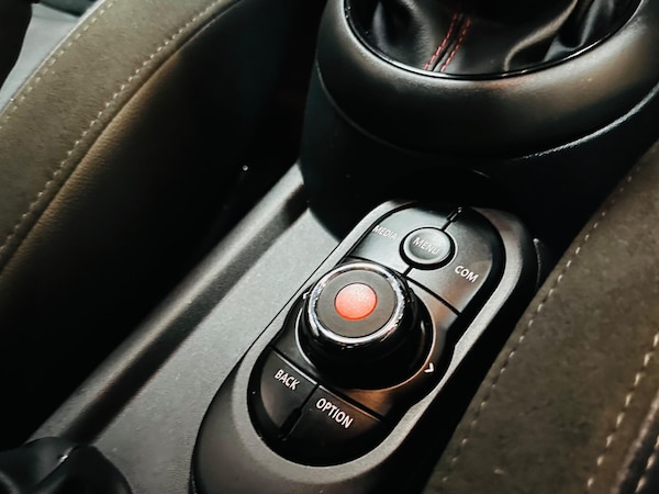 Used MINI Hatch 2020 for sale - 76240145: Photo 52