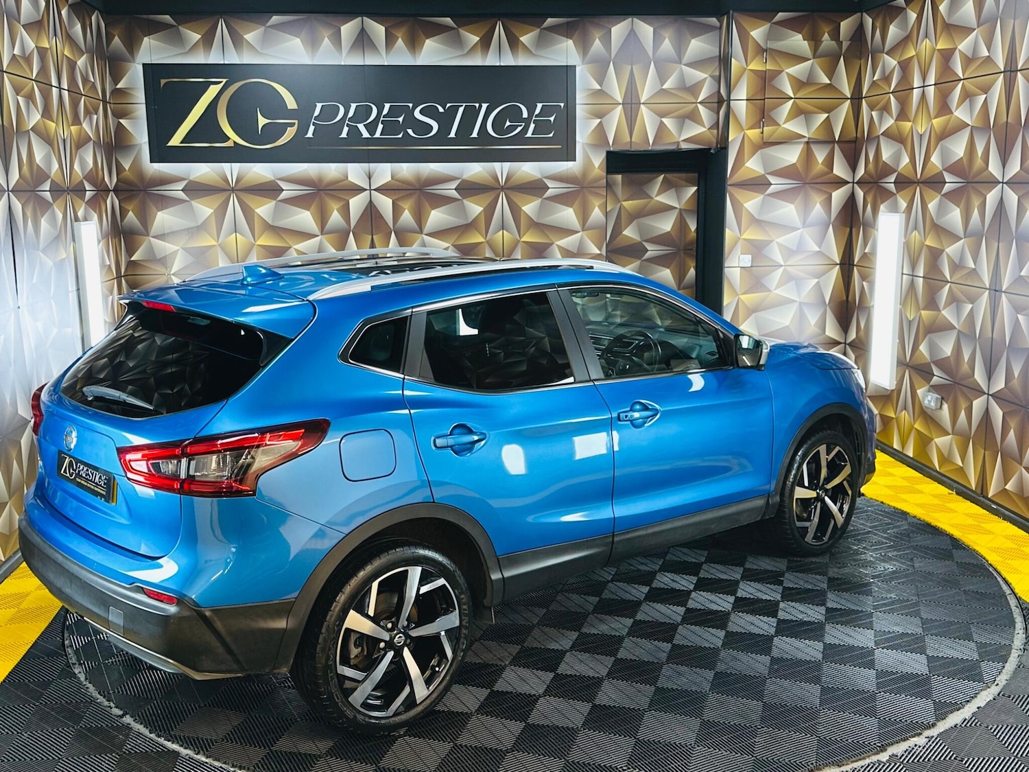 Used Nissan Qashqai 2018 for sale - 77156727: Photo 33