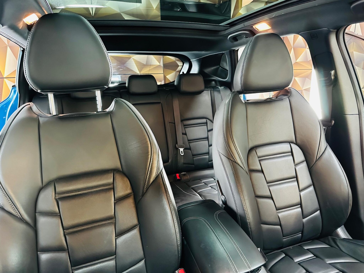 Used Nissan Qashqai 2018 for sale - 77156727: Photo 38