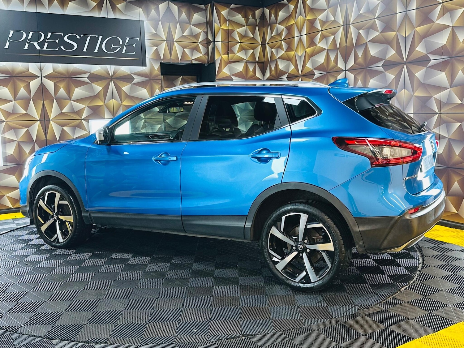 Used Nissan Qashqai 2018 for sale - 77156727: Photo 43