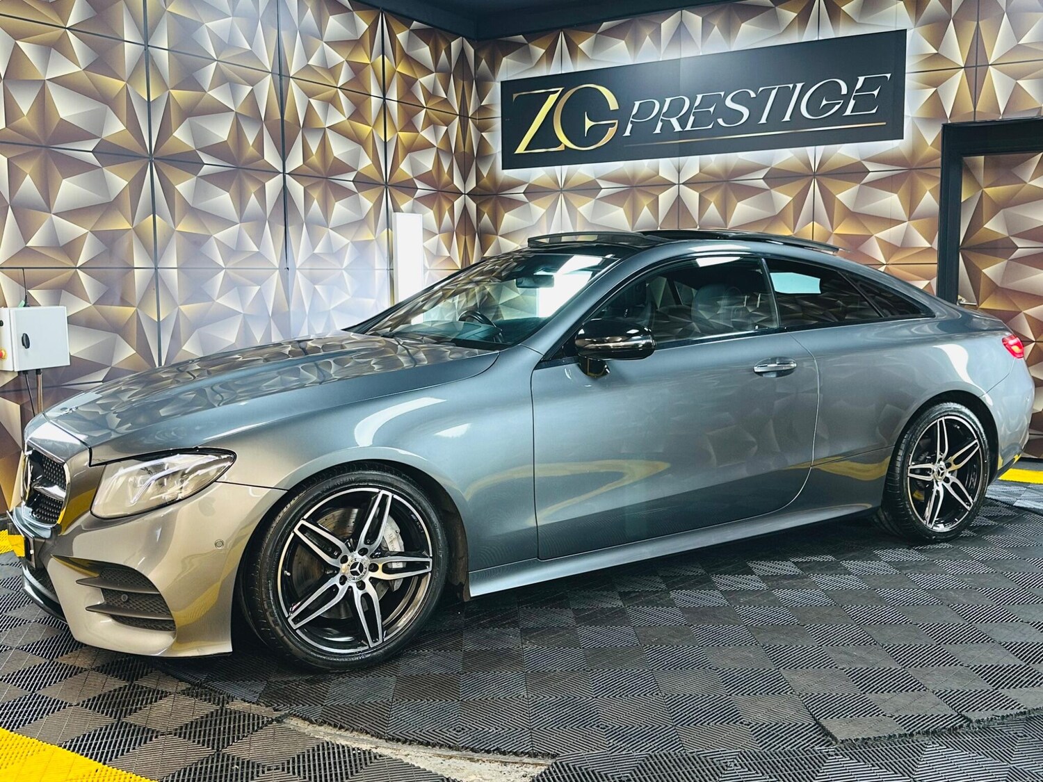 Used Mercedes-Benz E Class 2017 for sale - 77358741: Photo 15