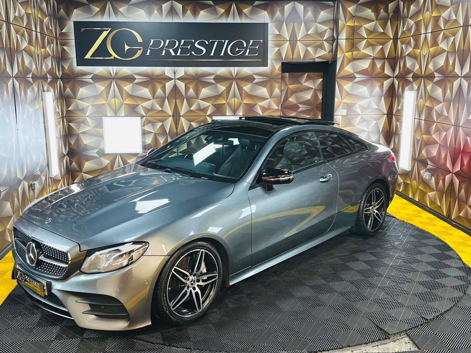 Used Mercedes-Benz E Class 2017 for sale - 77358741: Photo 19