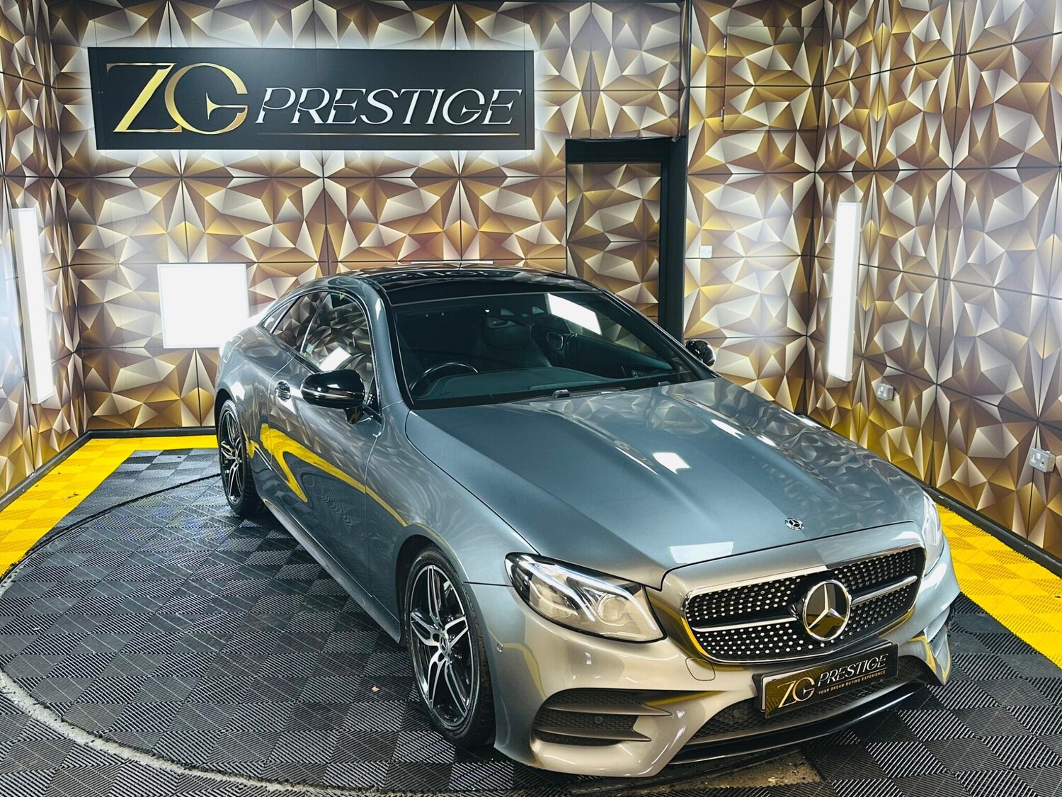 Used Mercedes-Benz E Class 2017 for sale - 77358741: Photo 36