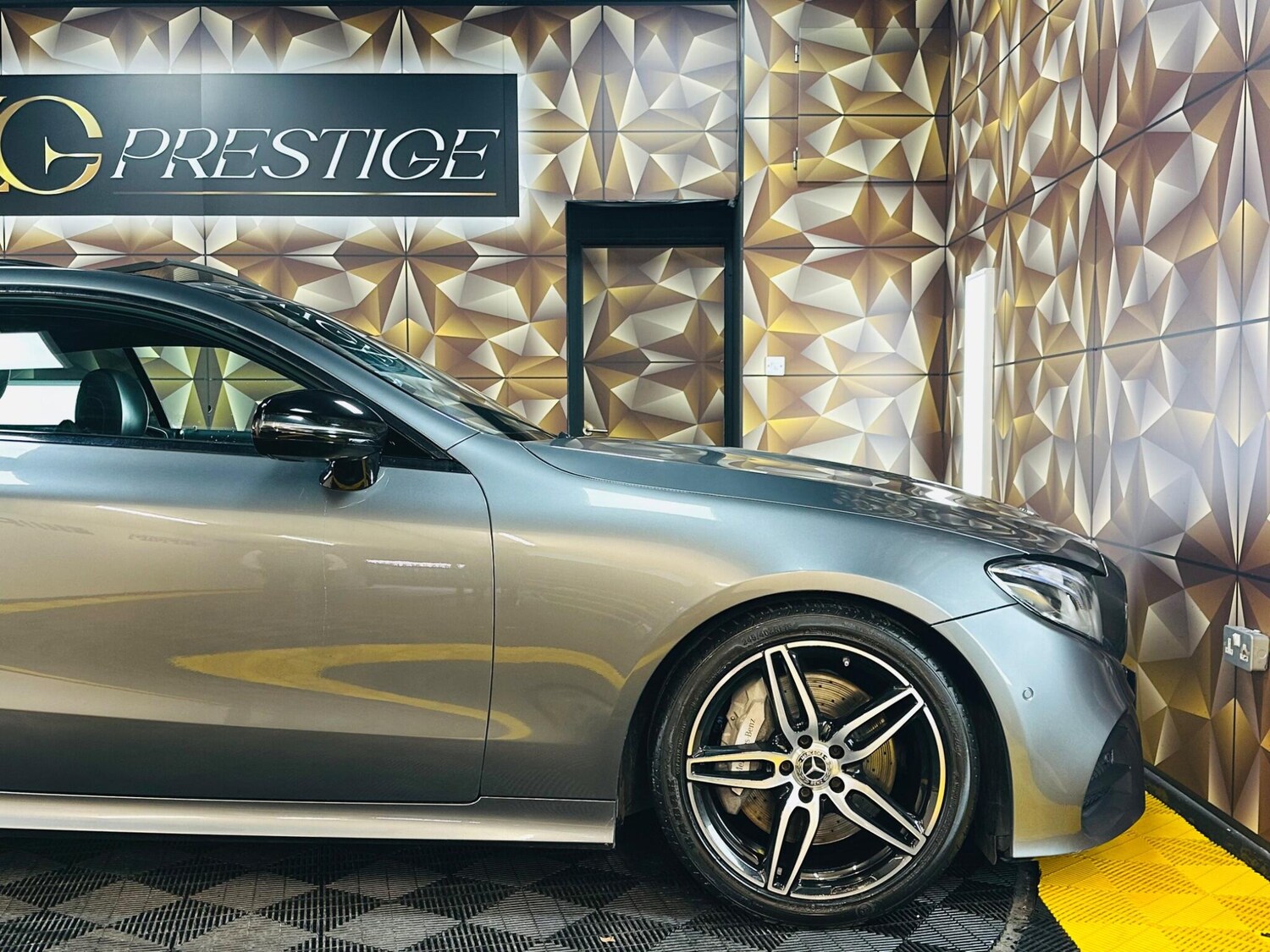 Used Mercedes-Benz E Class 2017 for sale - 77358741: Photo 47