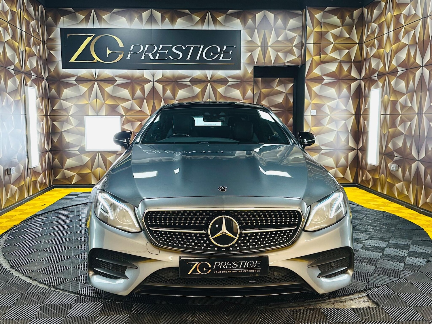 Used Mercedes-Benz E Class 2017 for sale - 77358741: Photo 5