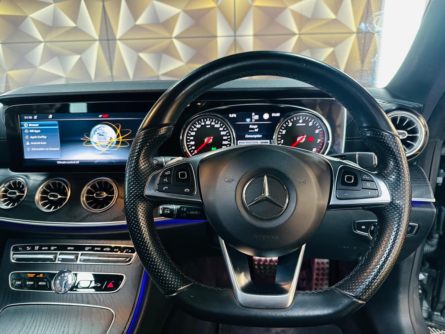 Used Mercedes-Benz E Class 2017 for sale - 77358741: Photo 50