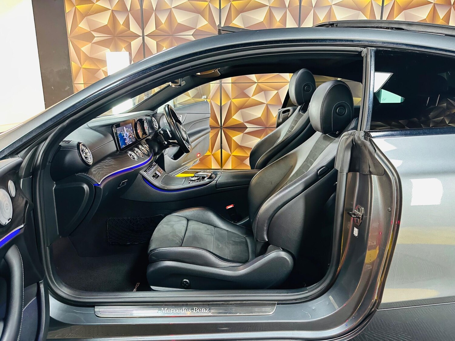 Used Mercedes-Benz E Class 2017 for sale - 77358741: Photo 65