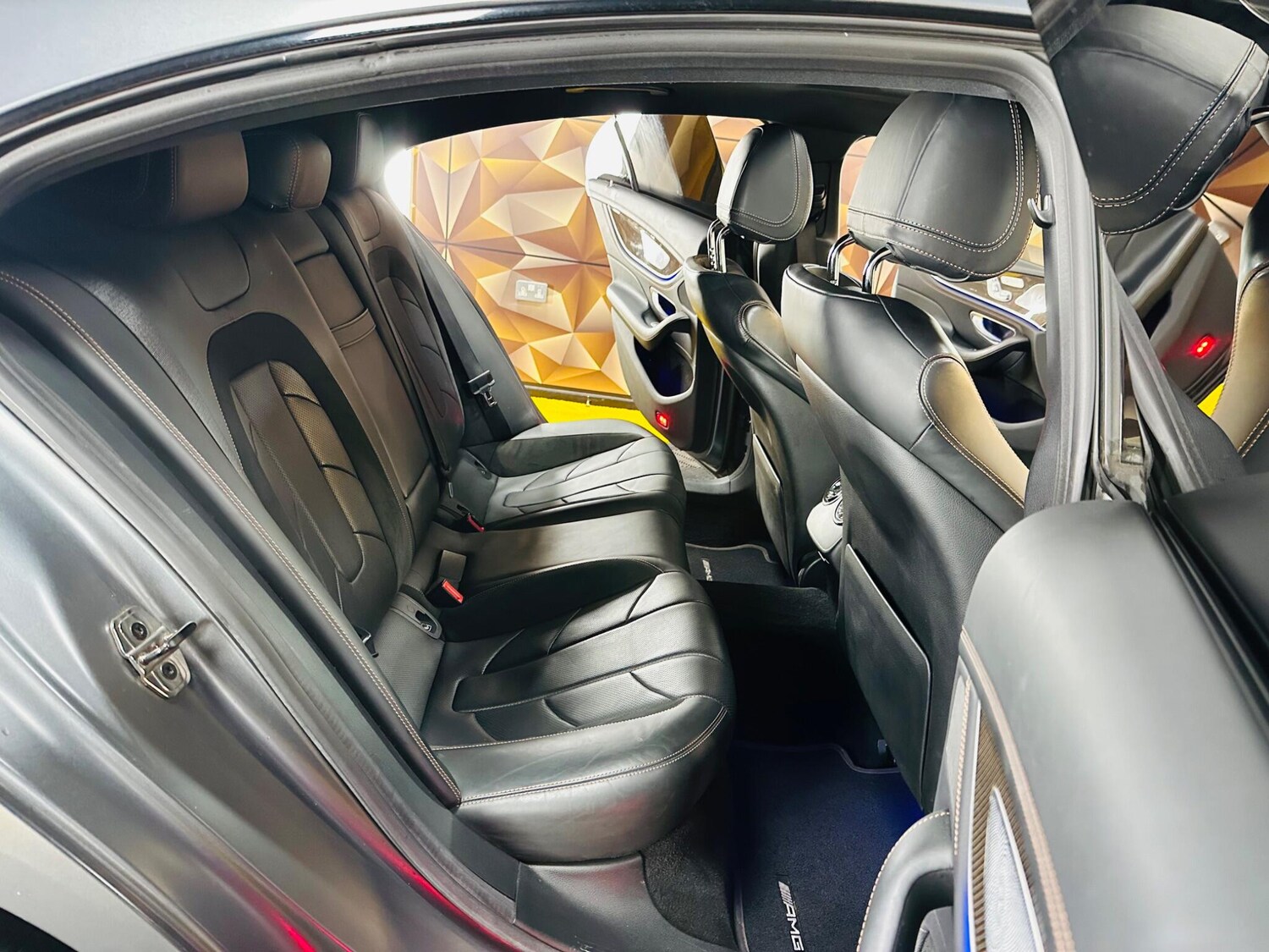 Used Mercedes-Benz CLS for sale - 77753628: Photo 64