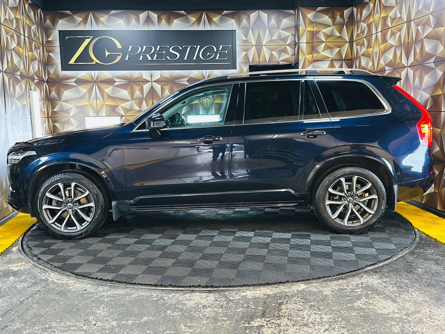 Used Volvo XC90 2016 for sale - 78101121: Photo 11