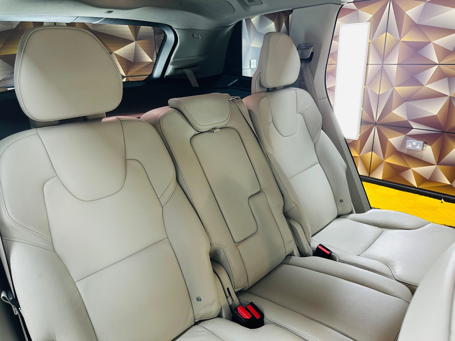 Used Volvo XC90 2016 for sale - 78101121: Photo 18