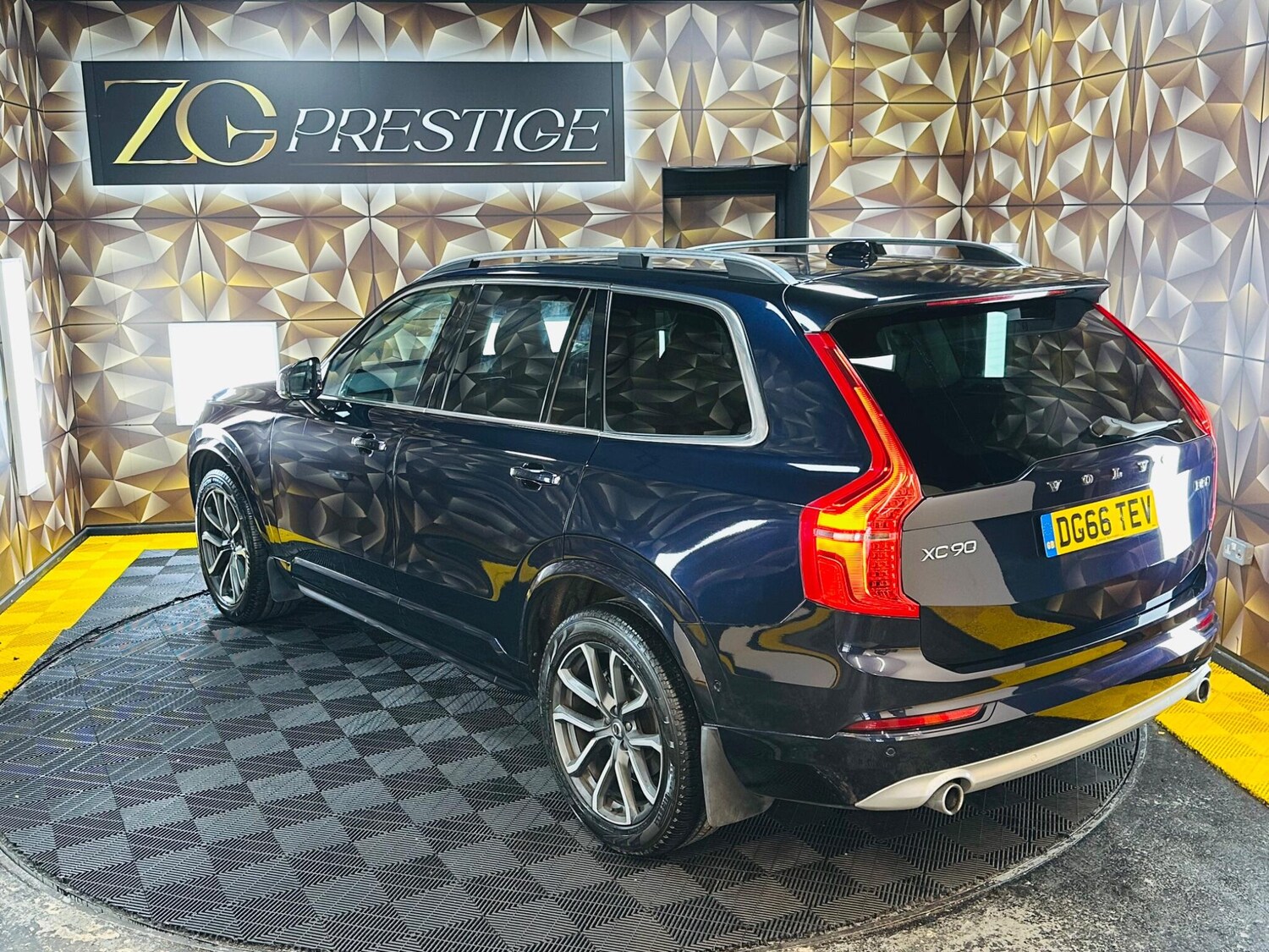 Used Volvo XC90 2016 for sale - 78101121: Photo 29