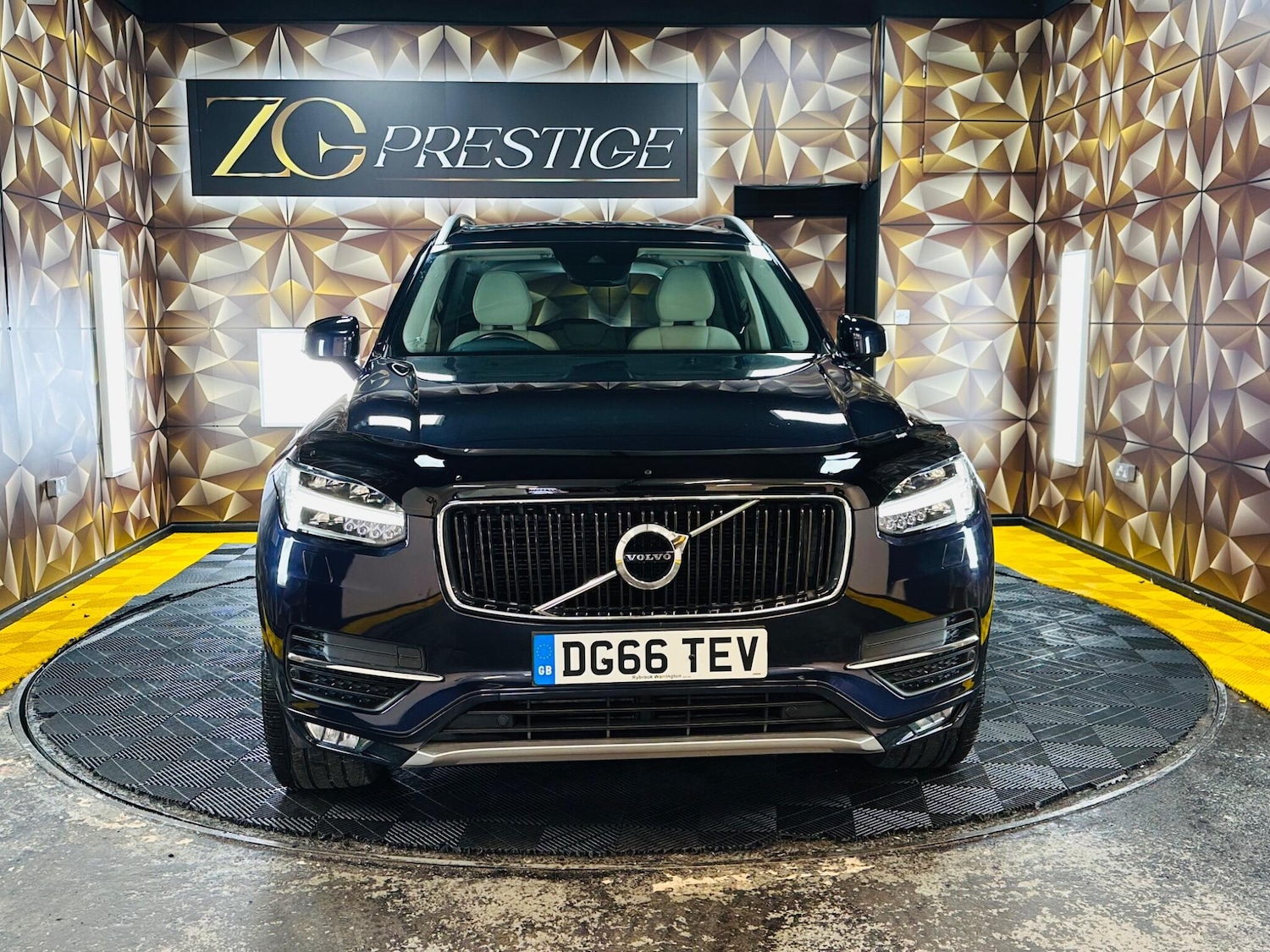 Used Volvo XC90 2016 for sale - 78101121: Photo 3