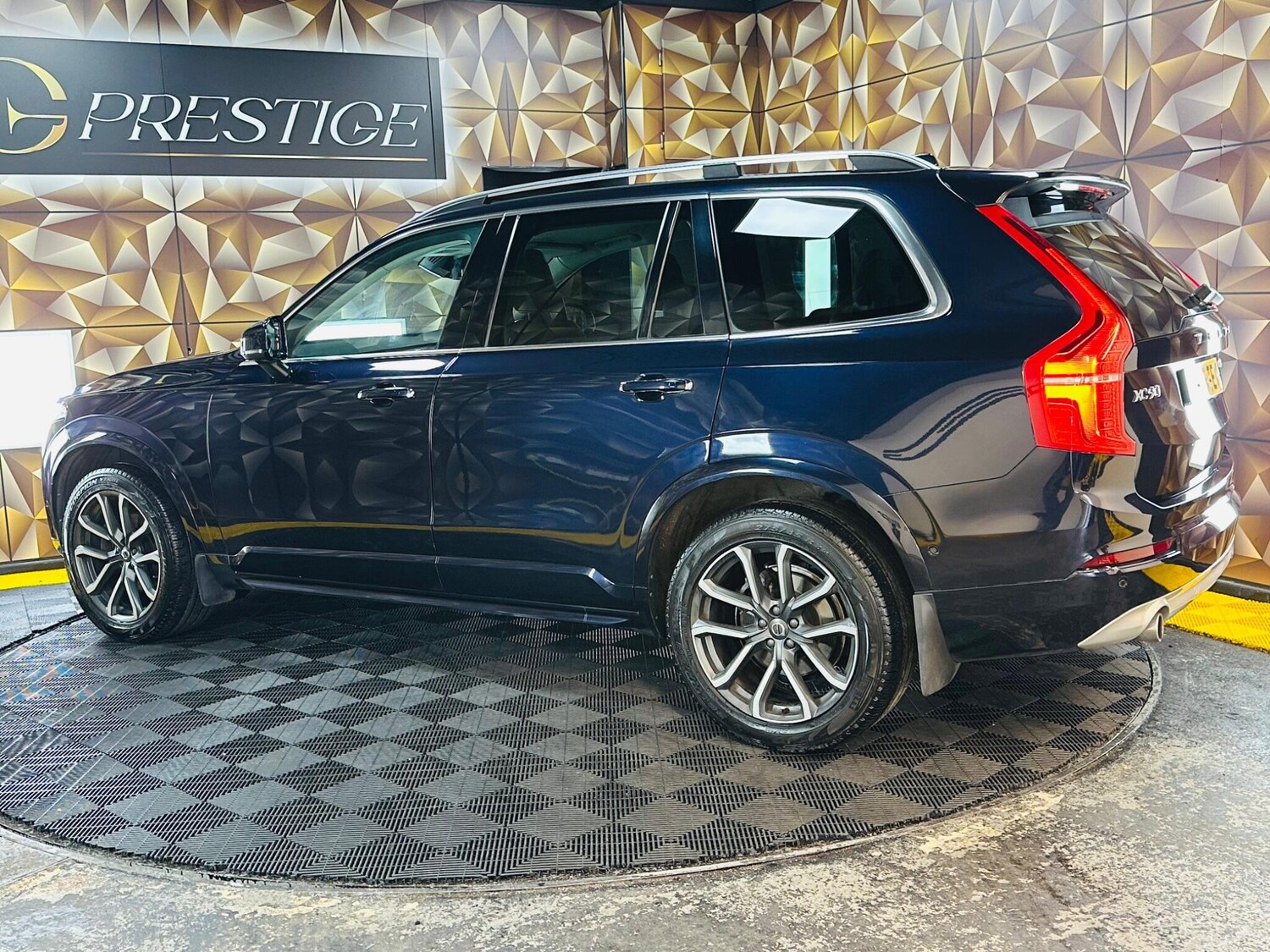 Used Volvo XC90 2016 for sale - 78101121: Photo 35