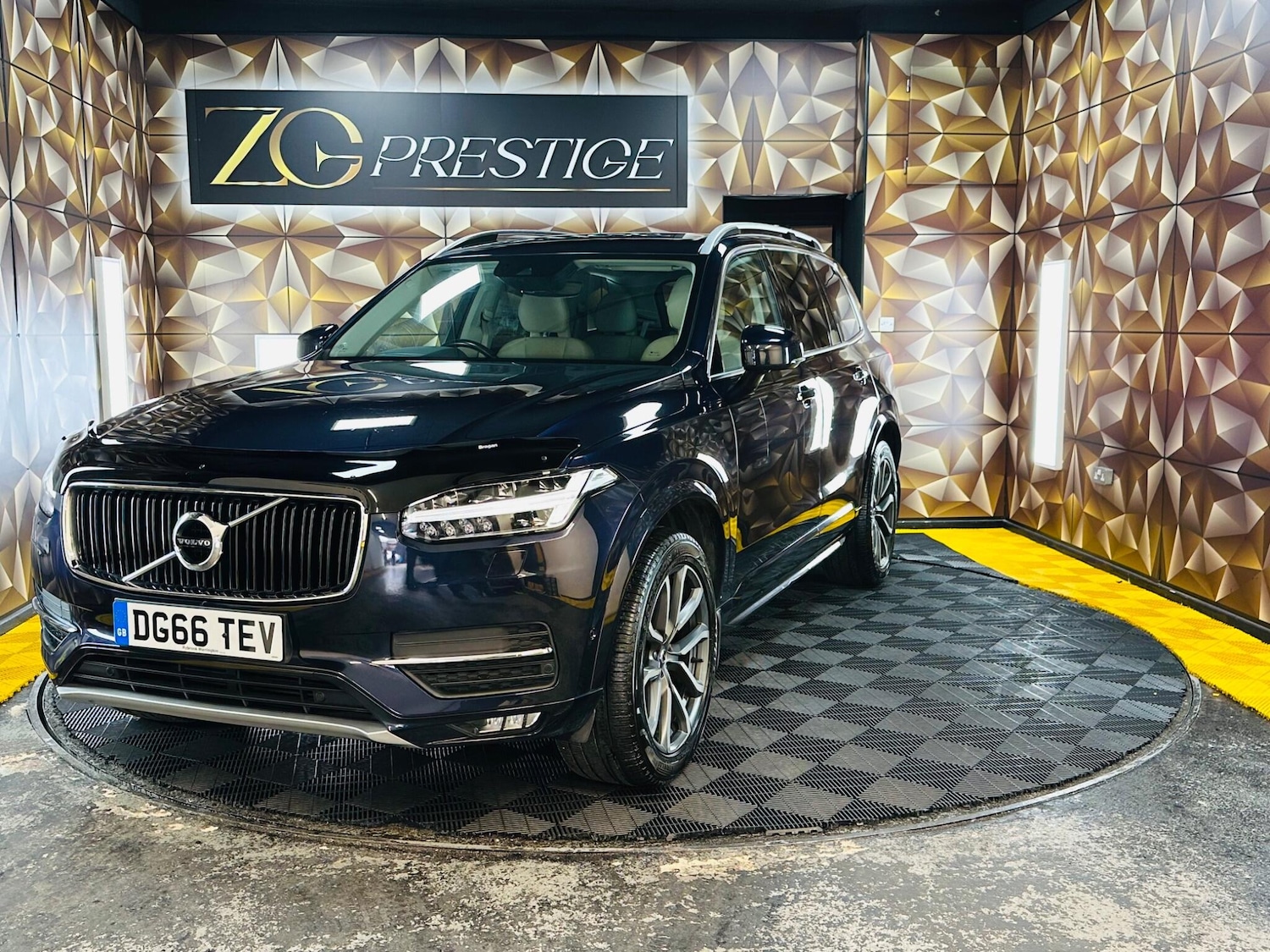 Used Volvo XC90 2016 for sale - 78101121: Photo 39