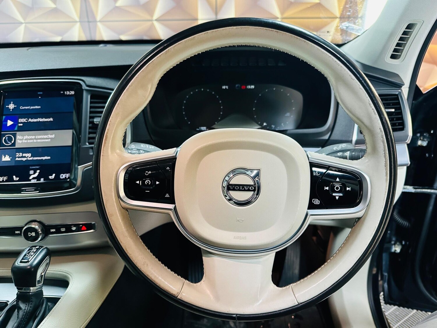 Used Volvo XC90 2016 for sale - 78101121: Photo 46