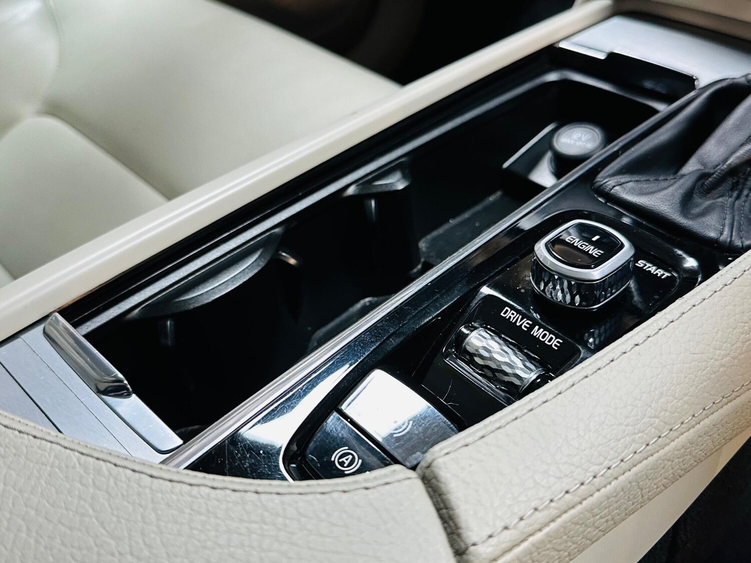 Used Volvo XC90 2016 for sale - 78101121: Photo 54