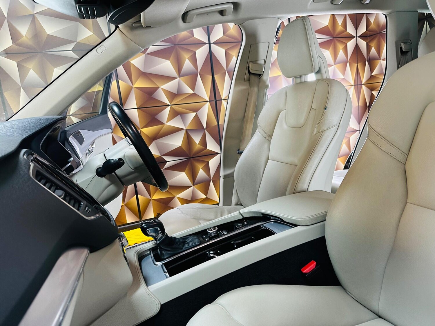 Used Volvo XC90 2016 for sale - 78101121: Photo 6