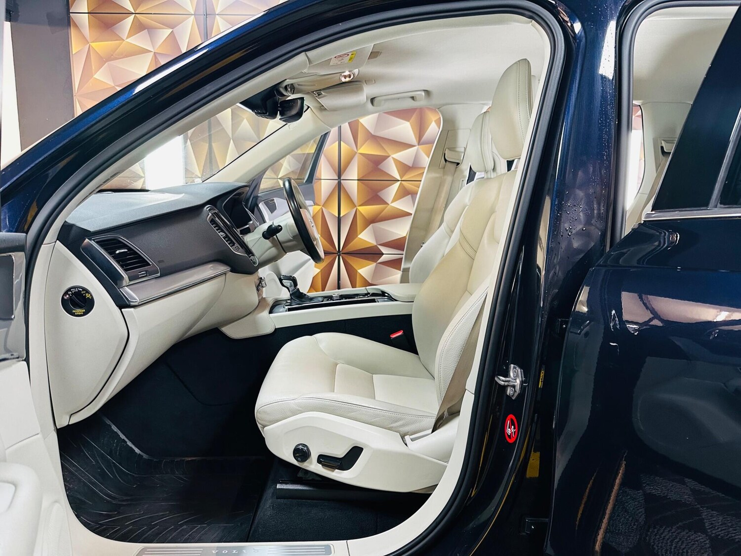 Used Volvo XC90 2016 for sale - 78101121: Photo 63