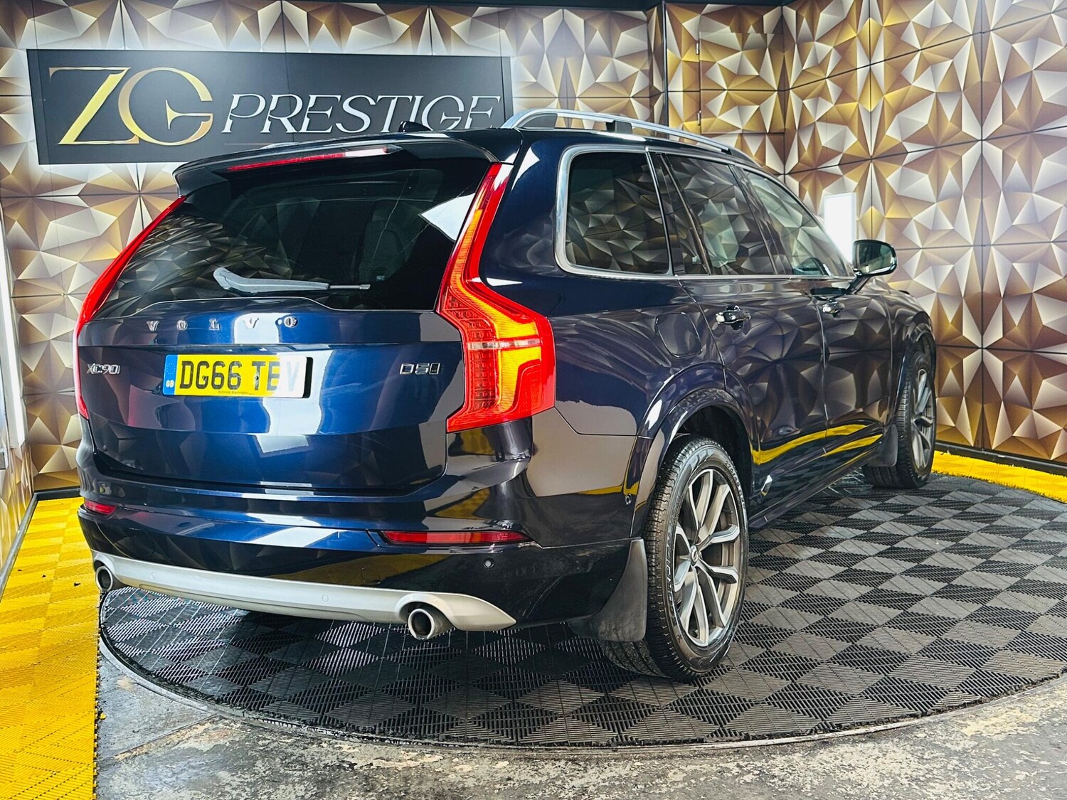 Used Volvo XC90 2016 for sale - 78101121: Photo 7