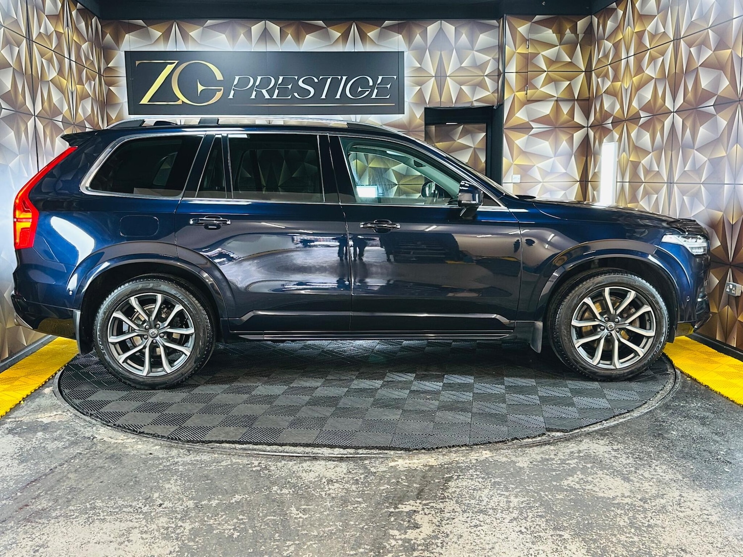 Used Volvo XC90 2016 for sale - 78101121: Photo 9