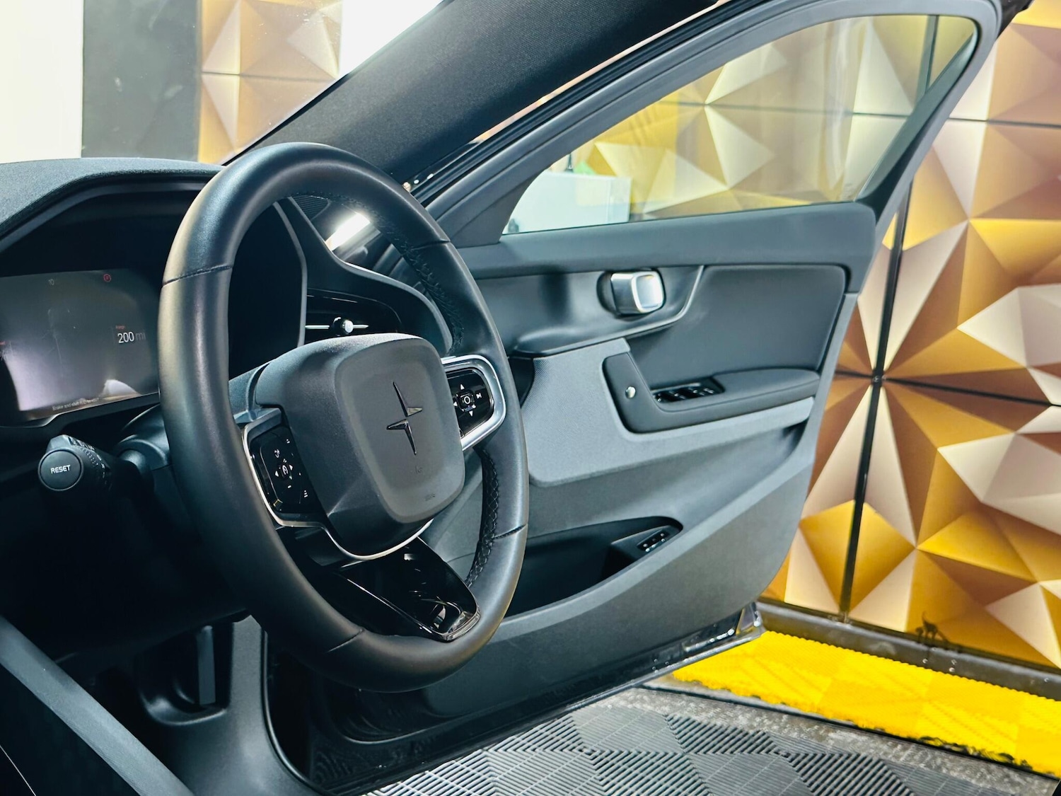 Used Polestar Polestar 2 2022 for sale - 77633098: Photo 26