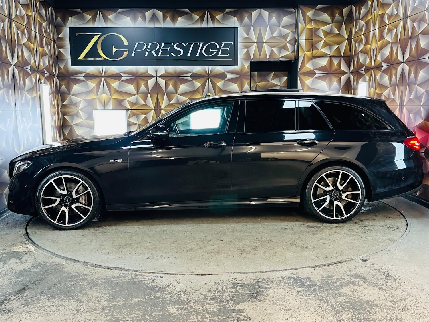 Used Mercedes-Benz E Class 2018 for sale - 76839948: Photo 11