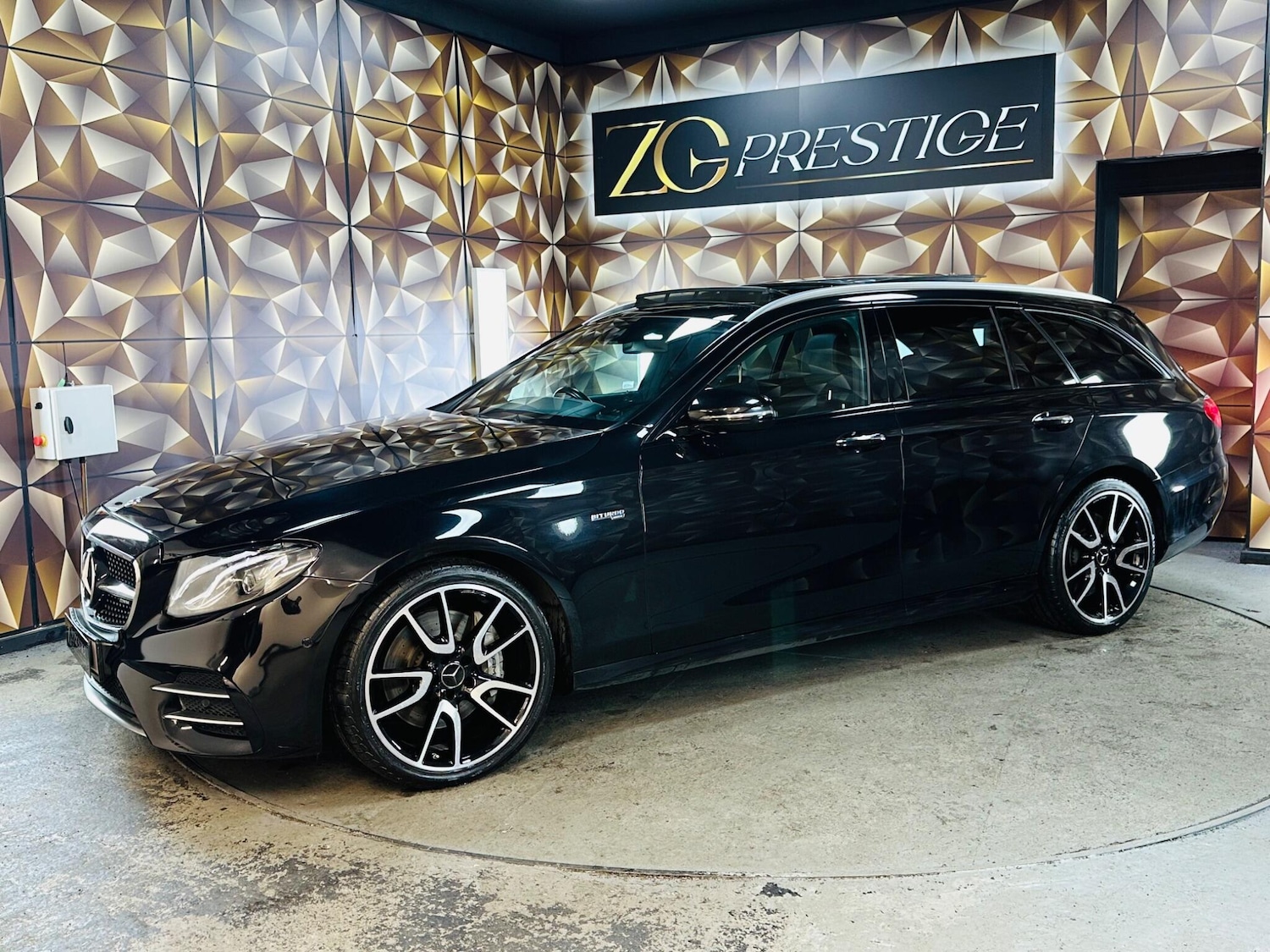 Used Mercedes-Benz E Class 2018 for sale - 76839948: Photo 25