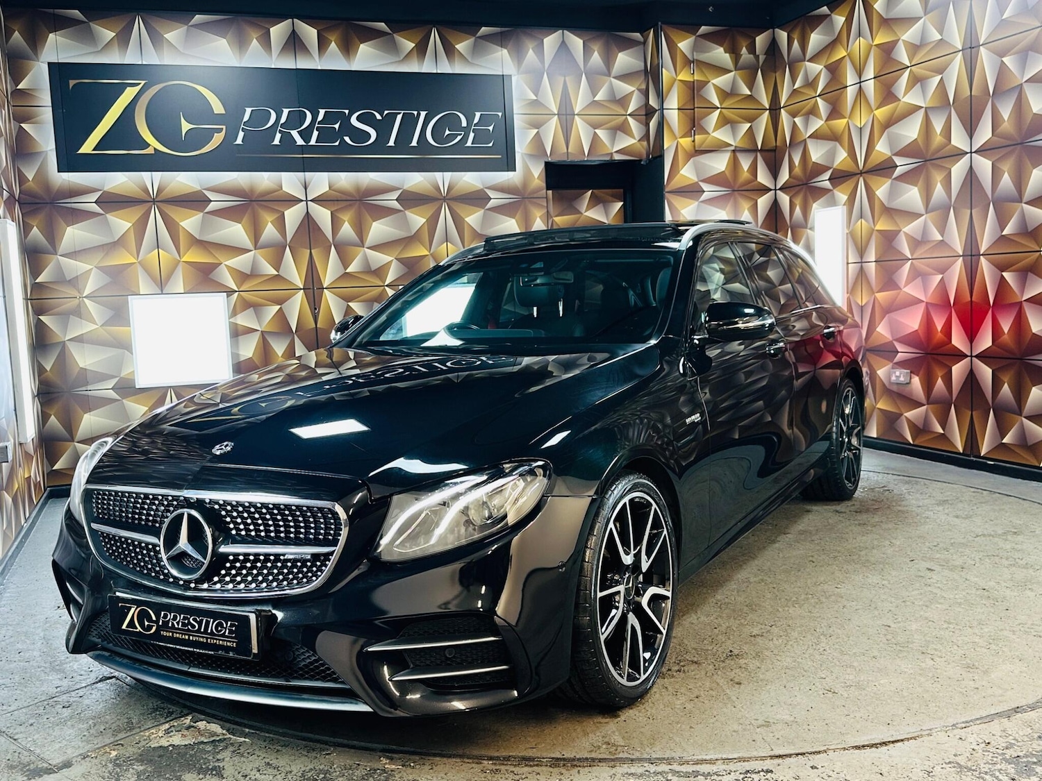 Used Mercedes-Benz E Class 2018 for sale - 76839948: Photo 31