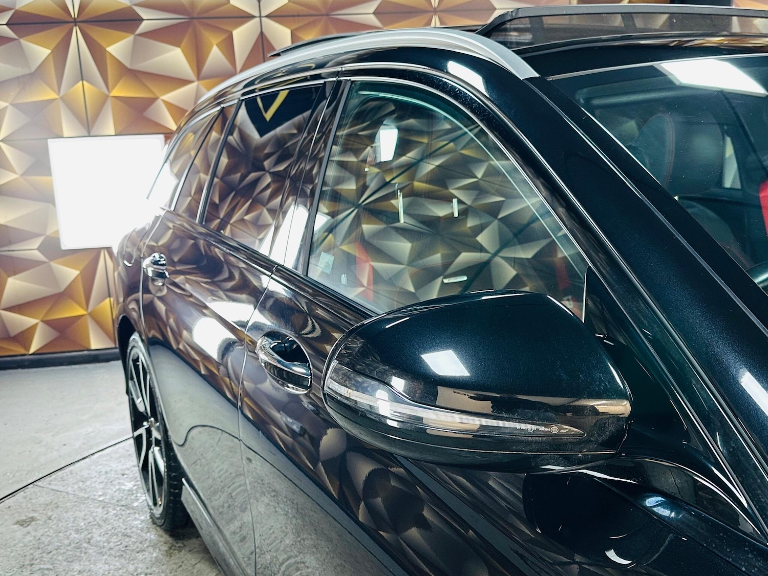 Used Mercedes-Benz E Class 2018 for sale - 76839948: Photo 42