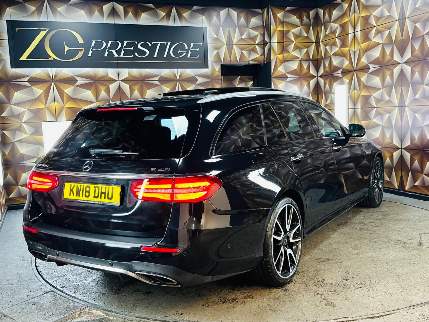 Used Mercedes-Benz E Class 2018 for sale - 76839948: Photo 45