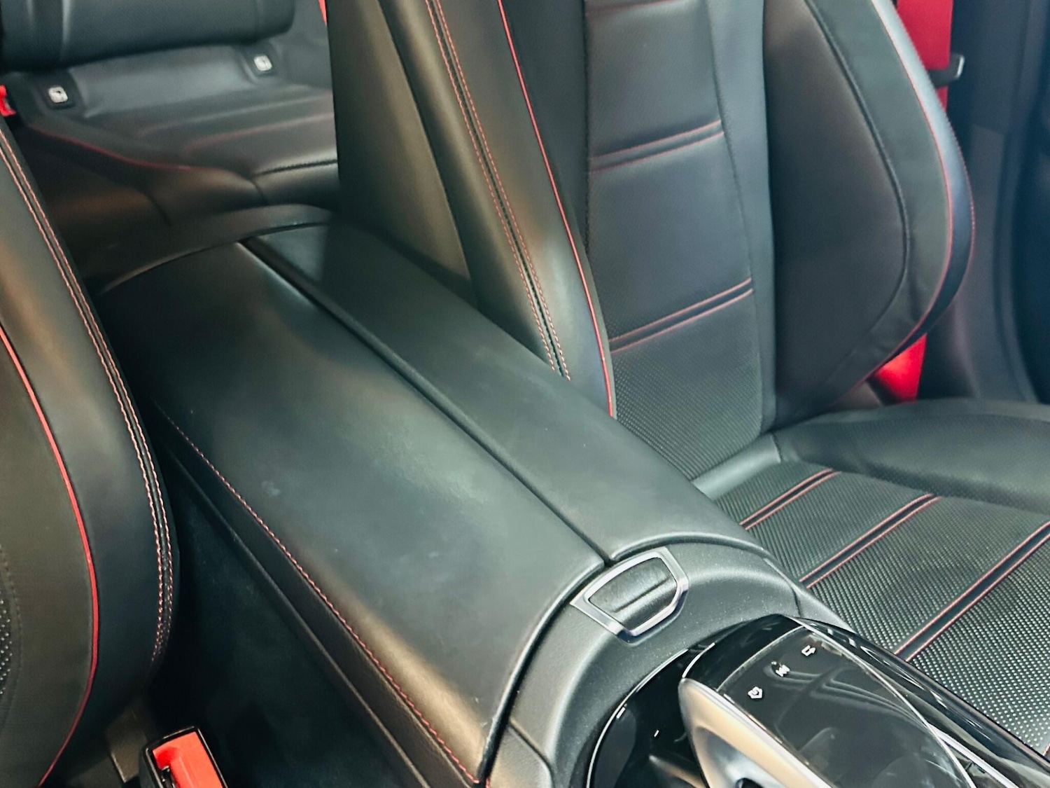 Used Mercedes-Benz E Class 2018 for sale - 76839948: Photo 64