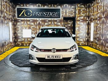 Used Volkswagen Golf 2019 for sale - 79766192: Photo