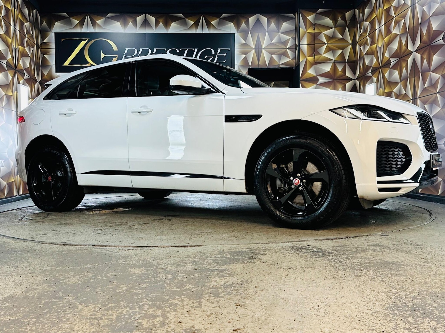 Used Jaguar F-Pace 2022 for sale - 76753089: Photo 13