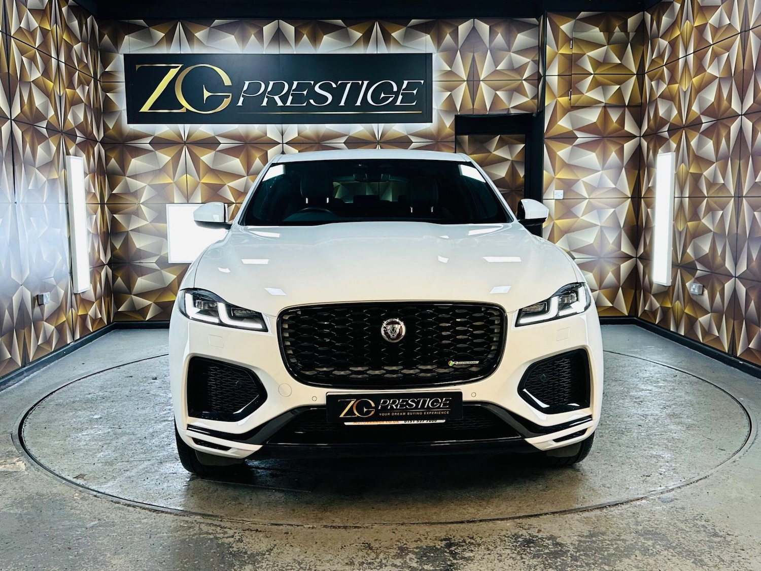 Used Jaguar F-Pace 2022 for sale - 76753089: Photo 3