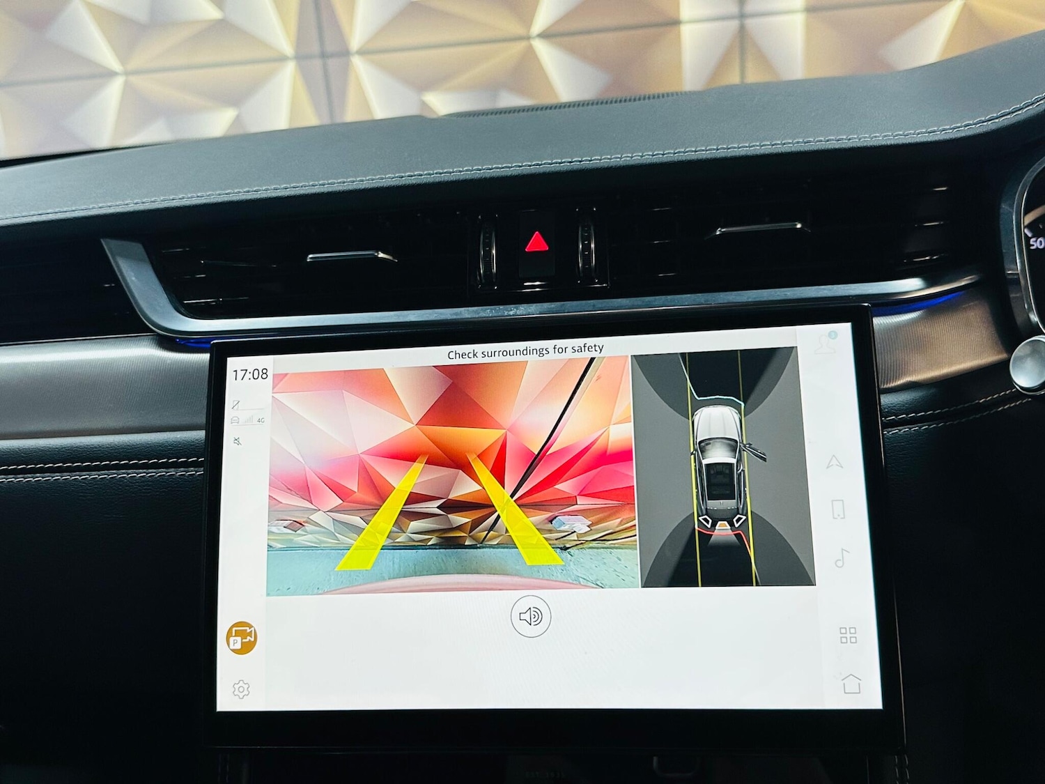 Used Jaguar F-Pace 2022 for sale - 76753089: Photo 4