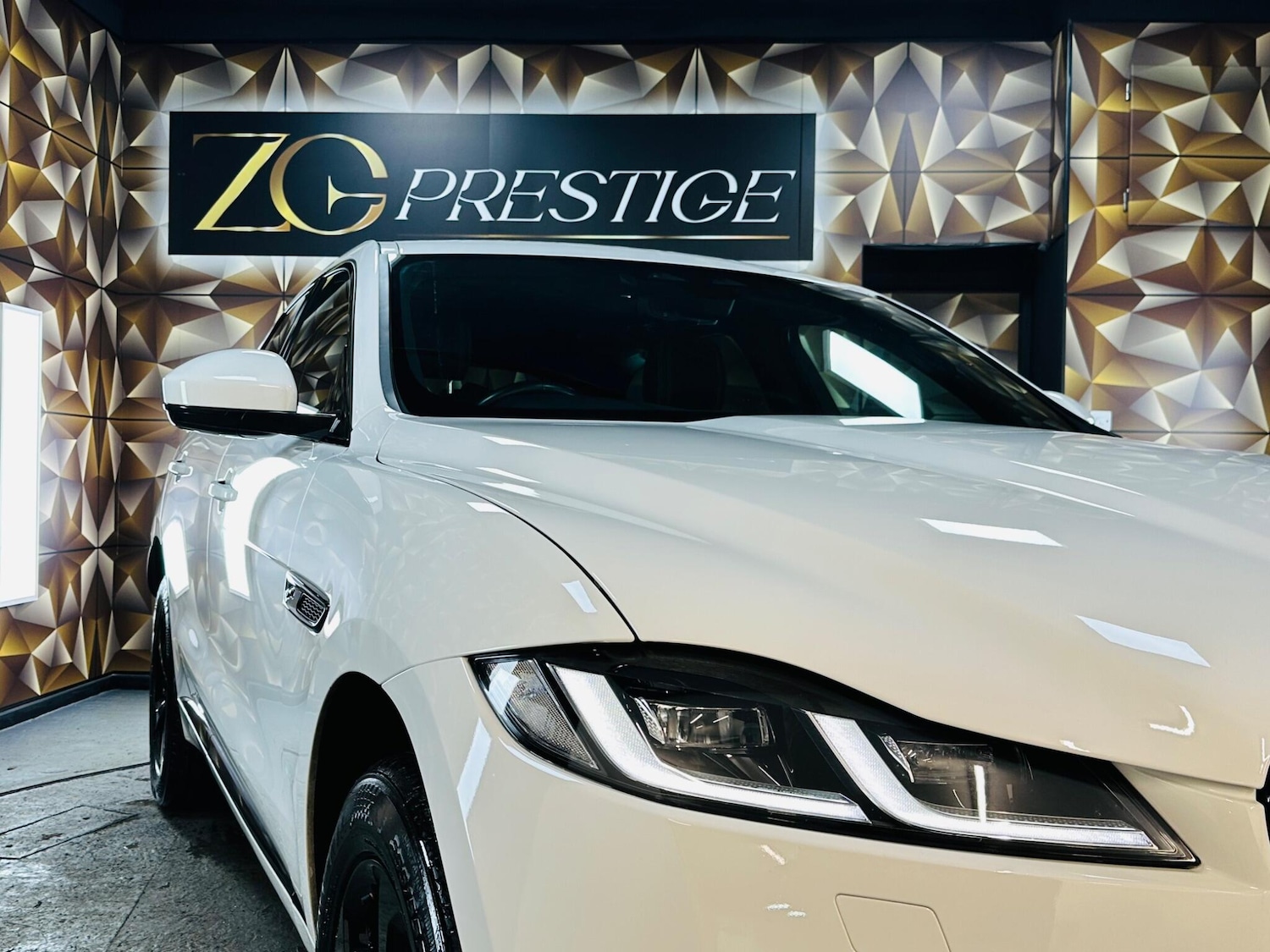 Used Jaguar F-Pace 2022 for sale - 76753089: Photo 42