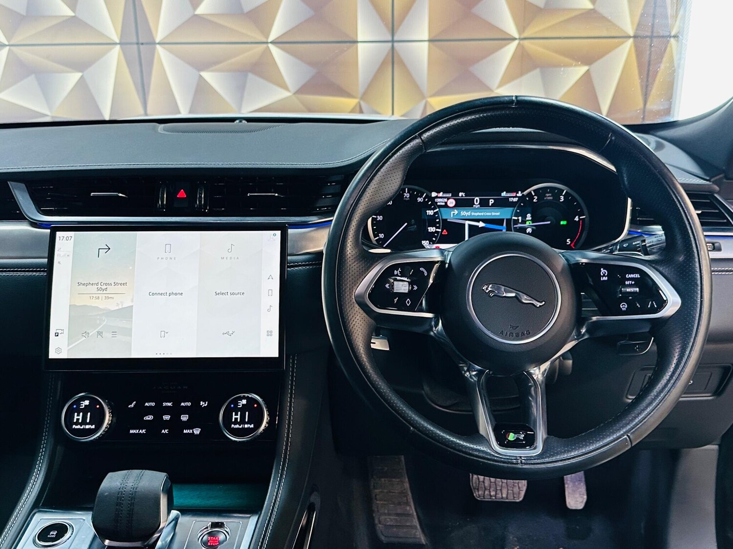 Used Jaguar F-Pace 2022 for sale - 76753089: Photo 46