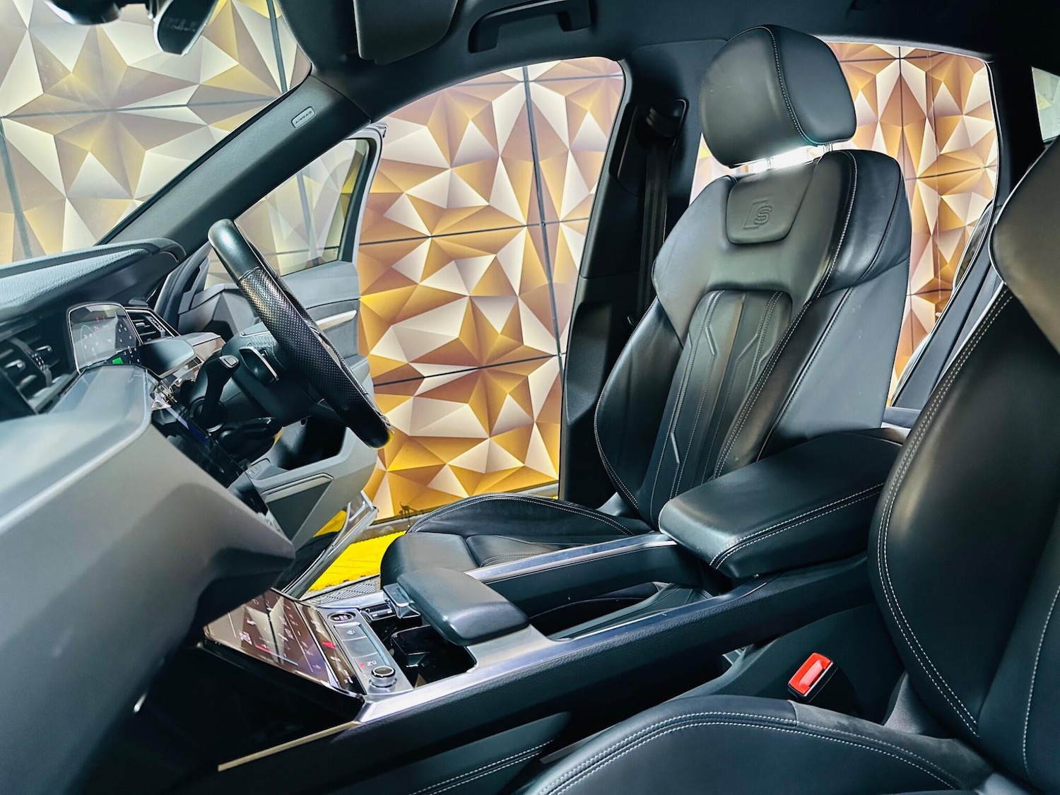 Used Audi e-tron for sale - 77925747: Photo 10