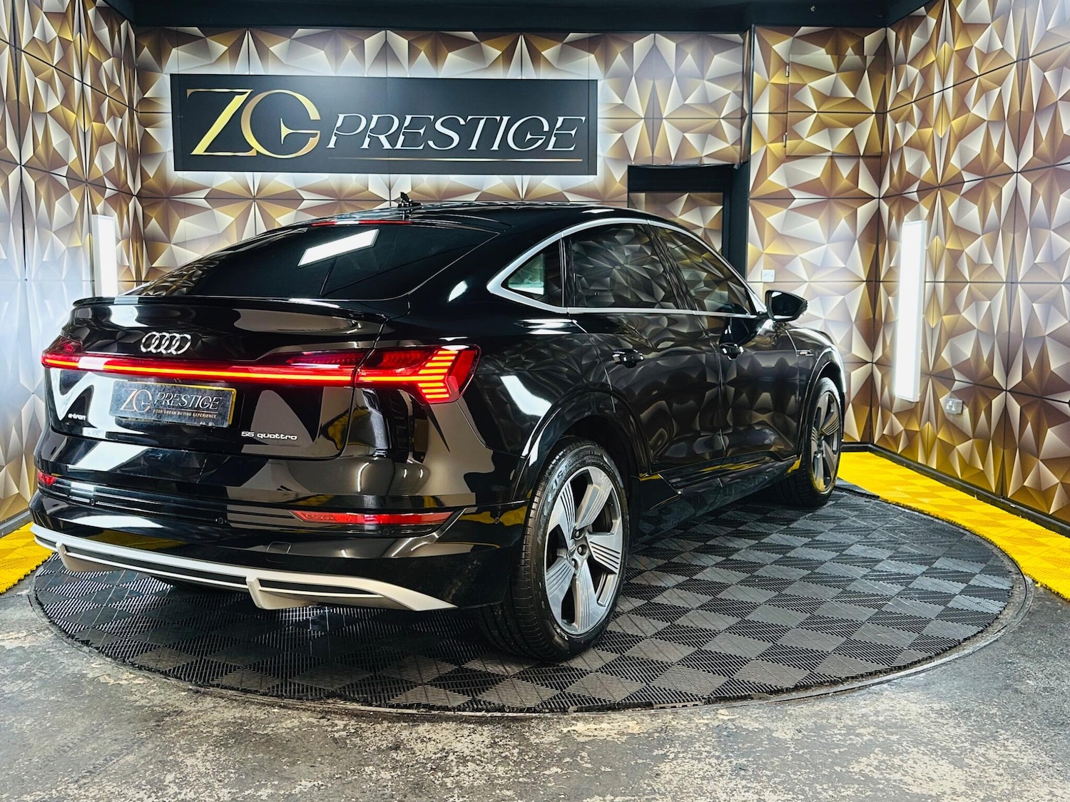 Used Audi e-tron for sale - 77925747: Photo 35