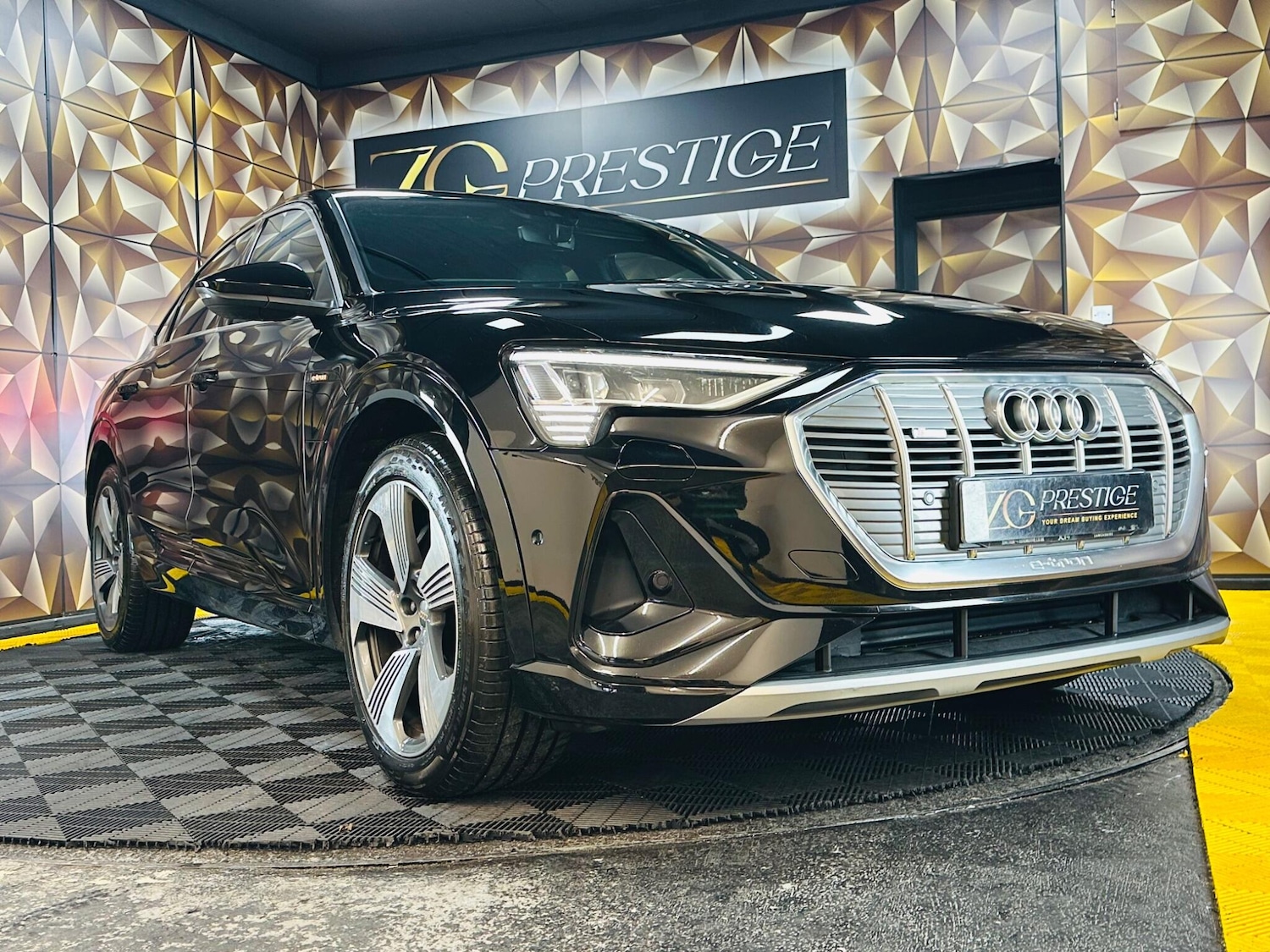 Used Audi e-tron for sale - 77925747: Photo 37