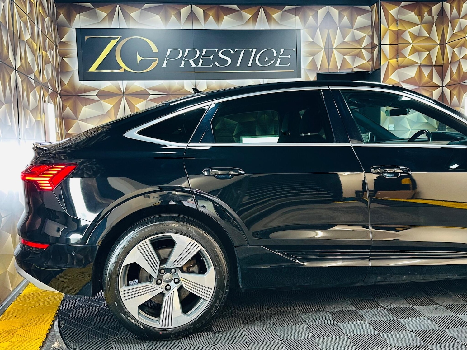 Used Audi e-tron for sale - 77925747: Photo 39