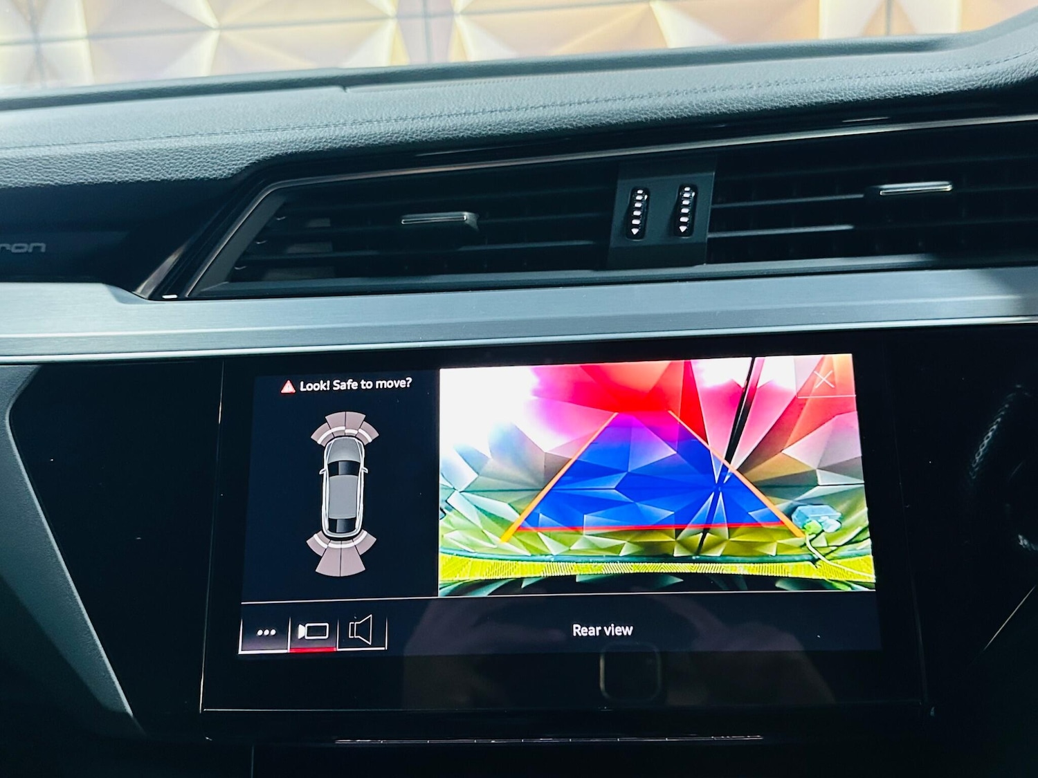 Used Audi e-tron for sale - 77925747: Photo 6