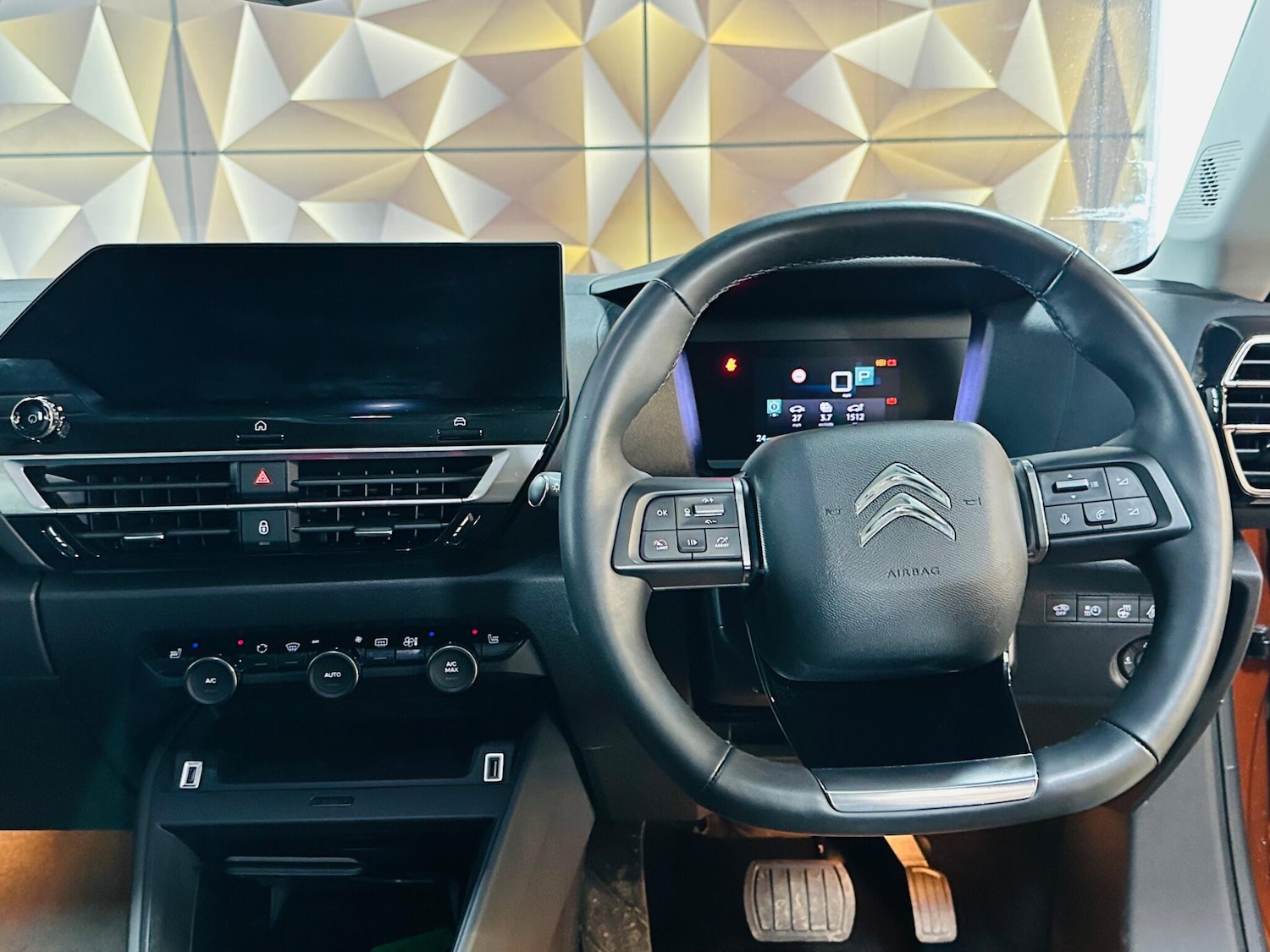 Used Citroen C4 2022 for sale - 76561777: Photo 48